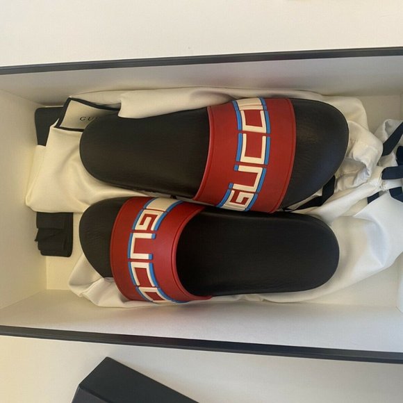 Gucci Flip Flops - Picture 2 of 4